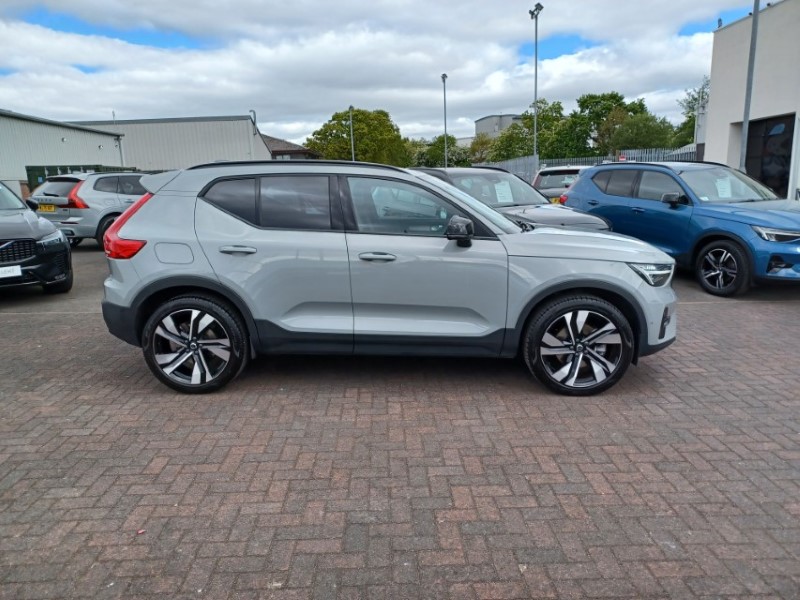 2025 (75) VOLVO XC40 2.0 B4P Ultra Dark 5dr Auto 5387525