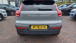 2025 (75) VOLVO XC40 2.0 B4P Ultra Dark 5dr Auto 5387523