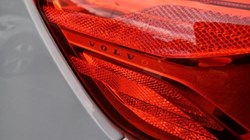 2025 (75) VOLVO XC40 2.0 B4P Ultra Dark 5dr Auto 5387565