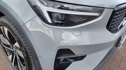 2025 (75) VOLVO XC40 2.0 B4P Ultra Dark 5dr Auto 5387570