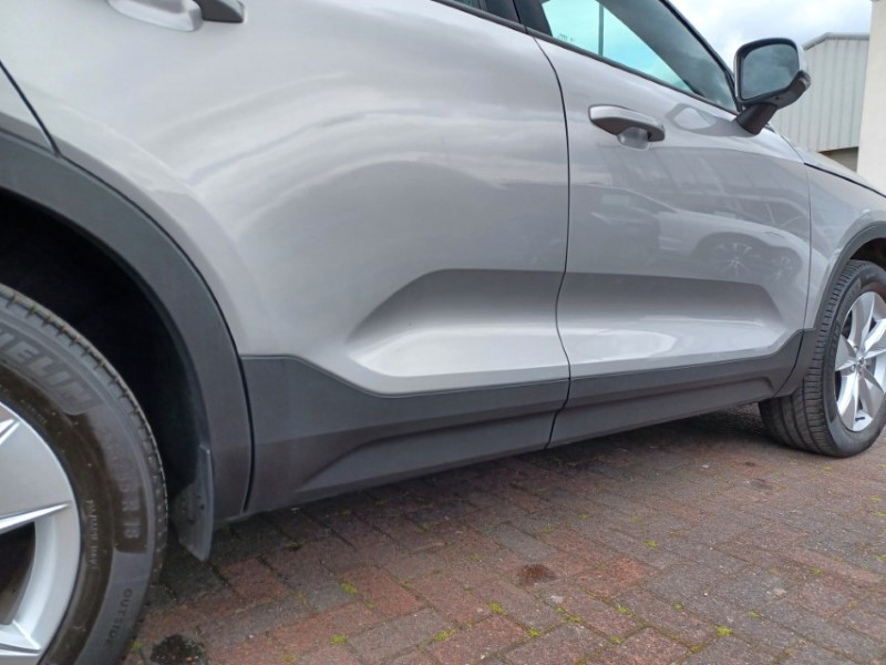 2023 (73) VOLVO XC40 2.0 B3P Core 5dr Auto 5374505