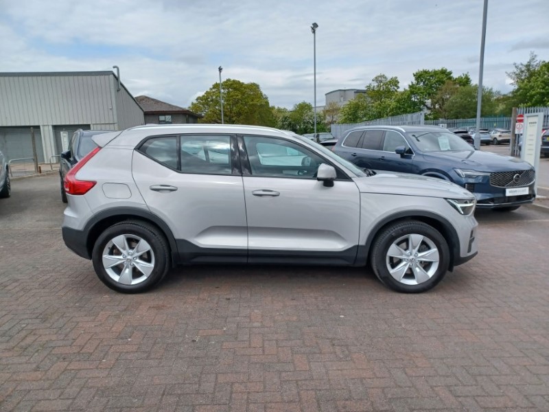 2023 (73) VOLVO XC40 2.0 B3P Core 5dr Auto 5374464