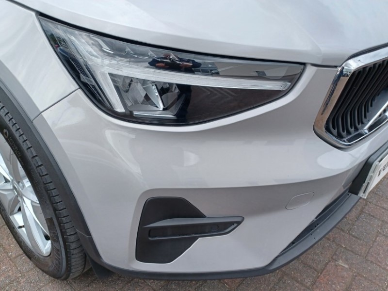 2023 (73) VOLVO XC40 2.0 B3P Core 5dr Auto 5374506