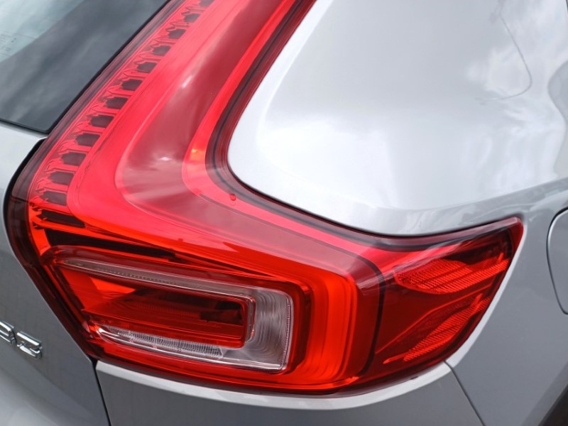 2023 (73) VOLVO XC40 2.0 B3P Core 5dr Auto 5374502