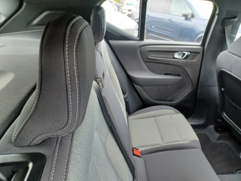 2023 (73) VOLVO XC40 2.0 B3P Core 5dr Auto 5374483