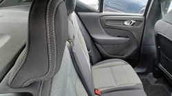 2023 (73) VOLVO XC40 2.0 B3P Core 5dr Auto 5374483