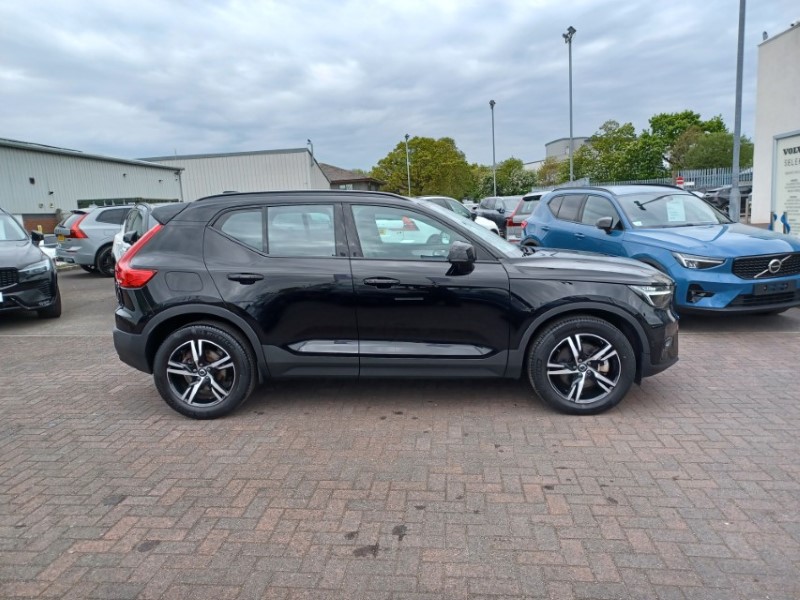 2023 (73) VOLVO XC40 2.0 B3P Plus Dark 5dr Auto 5374005