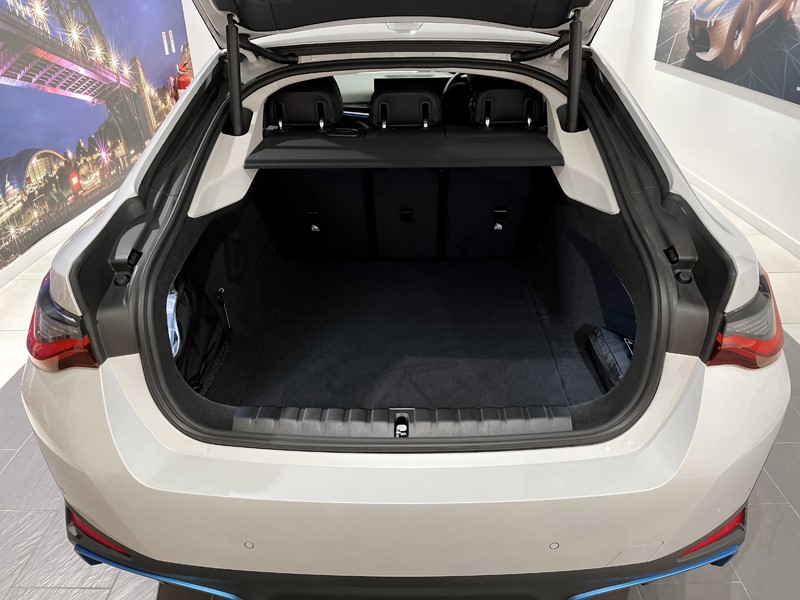  BMW i4 eDrive35 M Sport 3438671