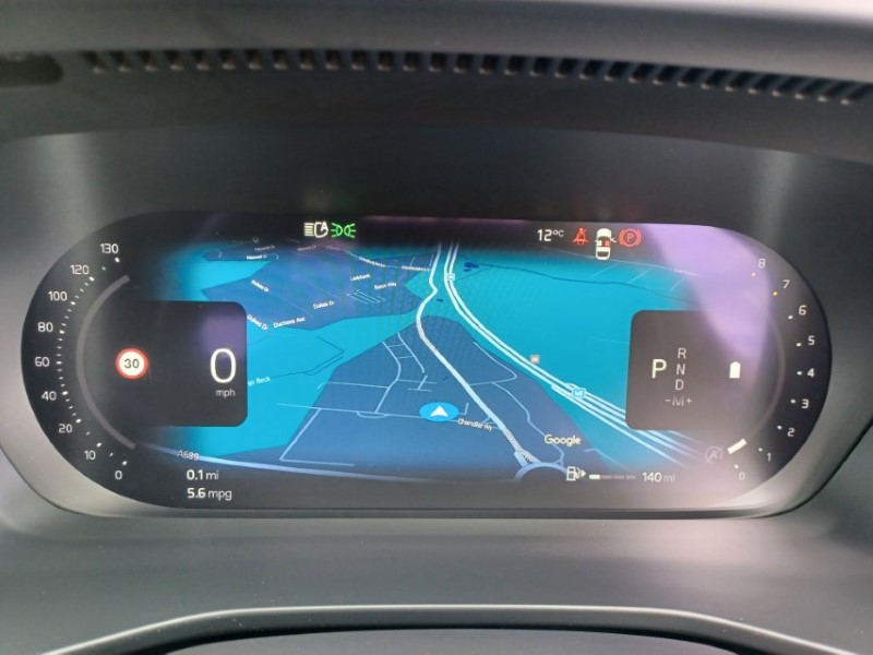 2022 (72) VOLVO XC40 2.0 B3P Plus Dark 5dr Auto 5389367