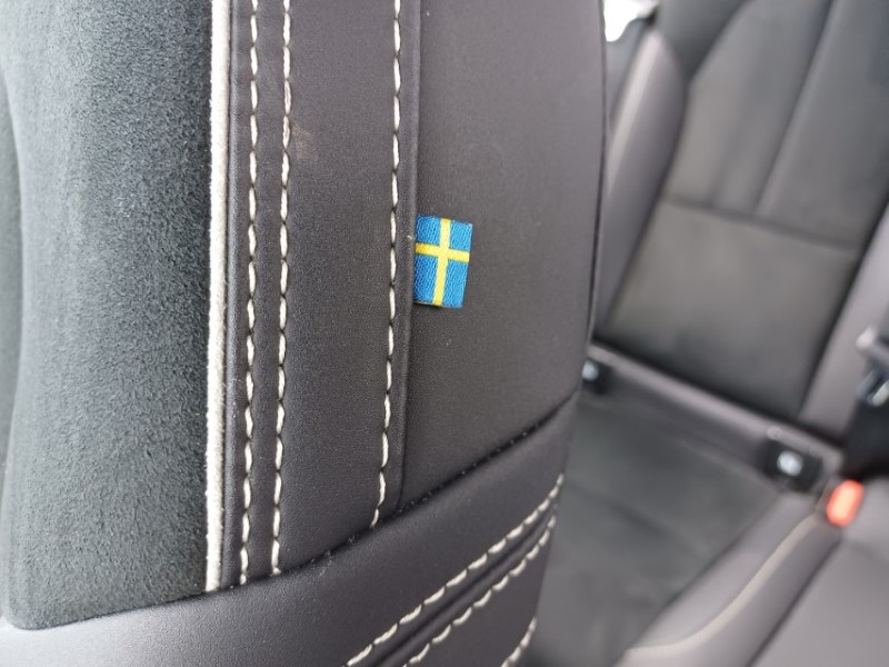 2022 (72) VOLVO XC40 2.0 B3P Plus Dark 5dr Auto 5389389