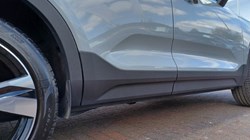 2025 (75) VOLVO XC40 2.0 B4P Ultra Dark 5dr Auto 5392620