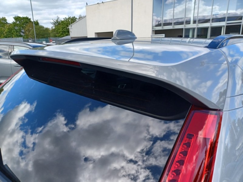 2025 (75) VOLVO XC40 2.0 B4P Ultra Dark 5dr Auto 5392616