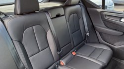 2025 (75) VOLVO XC40 2.0 B4P Ultra Dark 5dr Auto 5392598