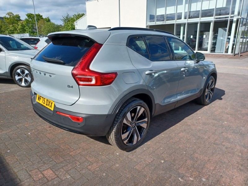 2025 (75) VOLVO XC40 2.0 B4P Ultra Dark 5dr Auto 5392574