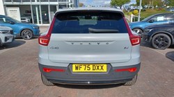 2025 (75) VOLVO XC40 2.0 B4P Ultra Dark 5dr Auto 5392575