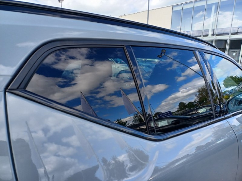 2025 (75) VOLVO XC40 2.0 B4P Ultra Dark 5dr Auto 5392618