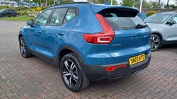 2023 (23) VOLVO XC40 2.0 B3P Plus Dark 5dr Auto 5428646