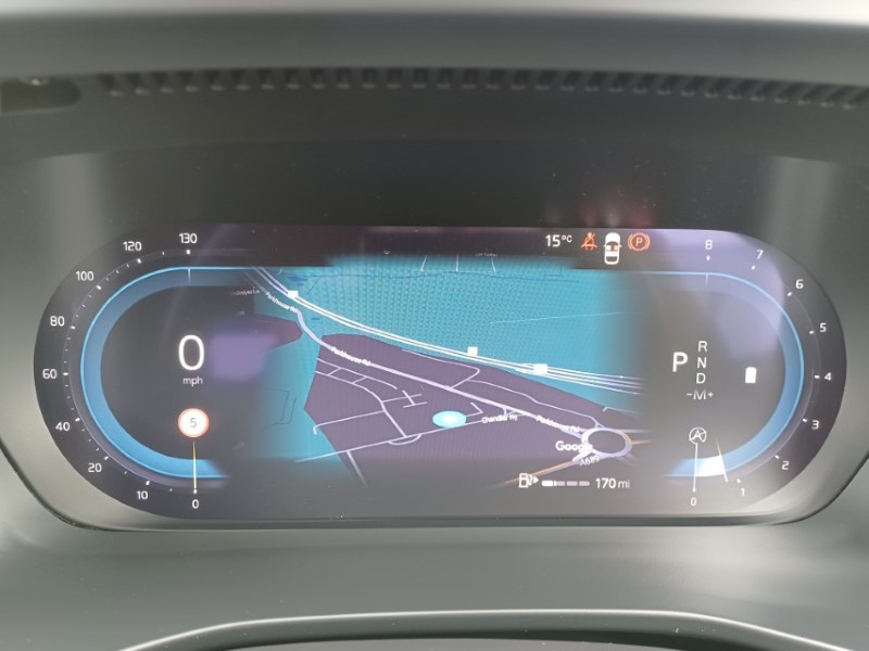 2023 (23) VOLVO XC40 2.0 B3P Plus Dark 5dr Auto 5428655