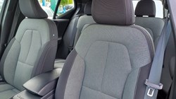 2023 (23) VOLVO XC40 2.0 B3P Plus Dark 5dr Auto 5428681