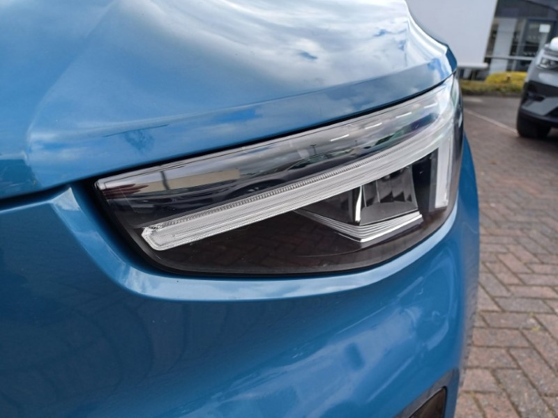 2023 (23) VOLVO XC40 2.0 B3P Plus Dark 5dr Auto 5428756