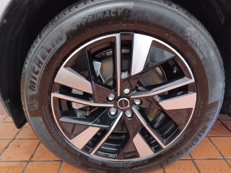 2025 (75) VOLVO XC60 2.0 T6 [350] PHEV Plus Dark 5dr AWD Geartronic 5524163