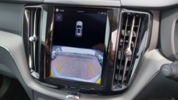 2023 (73) VOLVO XC60 2.0 B5P Core 5dr AWD Geartronic 5513728
