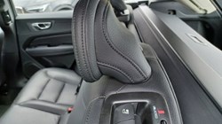 2023 (73) VOLVO XC60 2.0 B5P Core 5dr AWD Geartronic 5513733