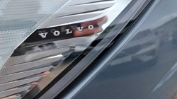 2023 (73) VOLVO XC60 2.0 B5P Core 5dr AWD Geartronic 5513729