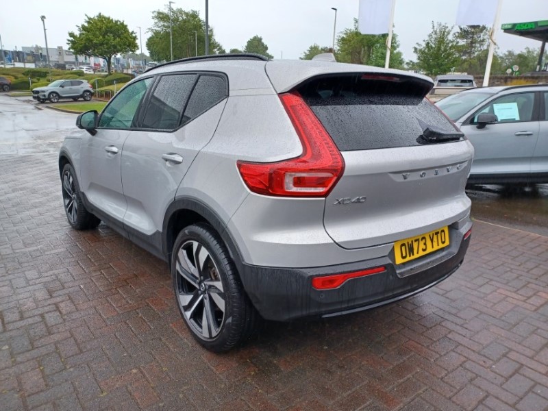 2024 (73) VOLVO XC40 2.0 B4P Ultimate Dark 5dr Auto 5454308