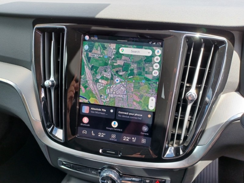 2025 (25) VOLVO V60 2.0 B4P Plus Dark 5dr Auto [7 speed] 5518395