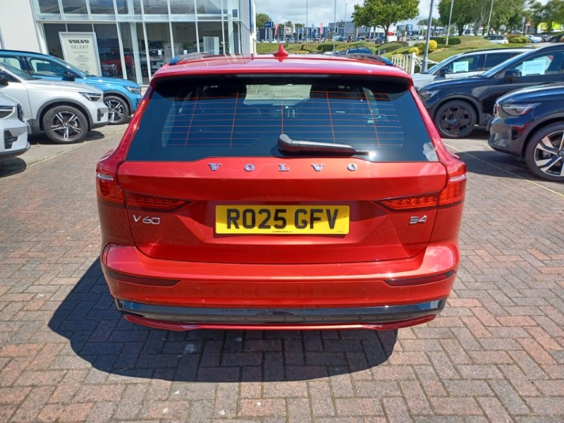 2025 (25) VOLVO V60 2.0 B4P Plus Dark 5dr Auto [7 speed] 5518391