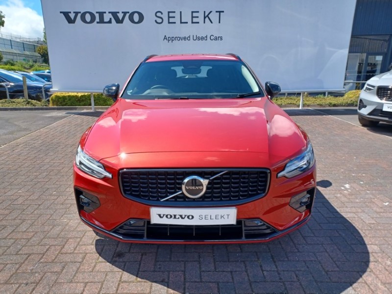 2025 (25) VOLVO V60 2.0 B4P Plus Dark 5dr Auto [7 speed] 5518388