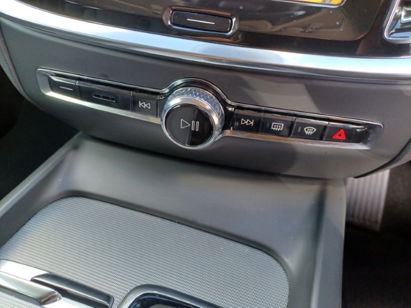 2025 (25) VOLVO V60 2.0 B4P Plus Dark 5dr Auto [7 speed] 5518401