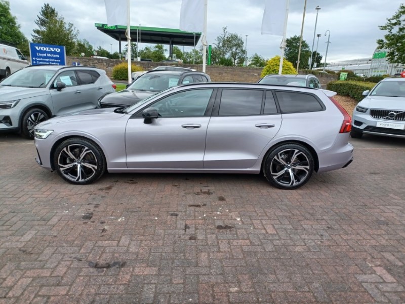 2025 (25) VOLVO V60 2.0 B4P Plus Dark 5dr Auto [7 speed] 5515137
