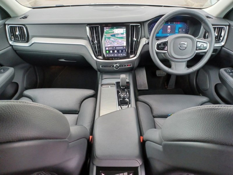 2025 (25) VOLVO V60 2.0 B4P Plus Dark 5dr Auto [7 speed] 5515164