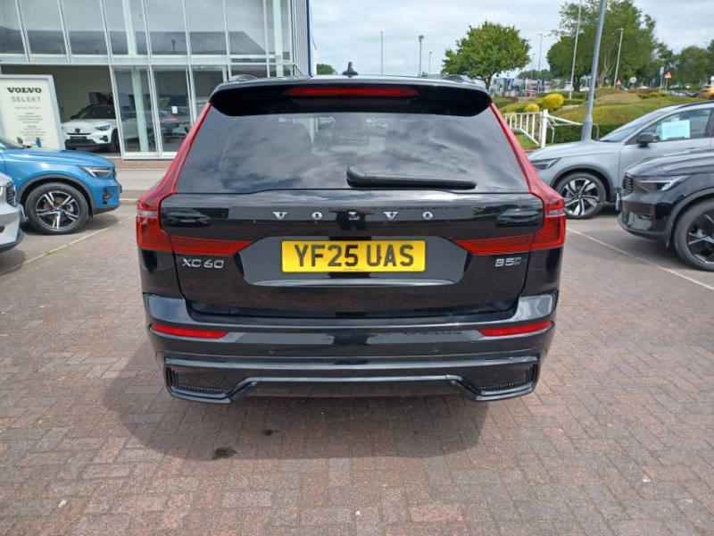 2025 (25) VOLVO XC60 2.0 B5P Plus Dark 5dr AWD Geartronic 5509421