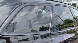 2025 (25) VOLVO XC60 2.0 B5P Plus Dark 5dr AWD Geartronic 5509585