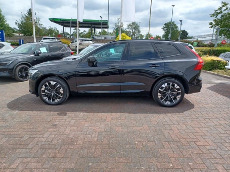 2025 (25) VOLVO XC60 2.0 B5P Plus Dark 5dr AWD Geartronic 5509424