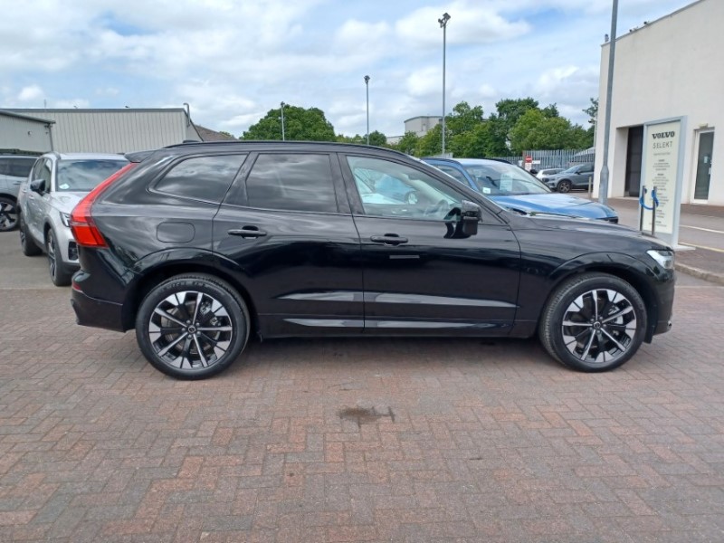 2025 (25) VOLVO XC60 2.0 B5P Plus Dark 5dr AWD Geartronic 5509423