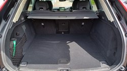 2025 (25) VOLVO XC60 2.0 B5P Plus Dark 5dr AWD Geartronic 5509573