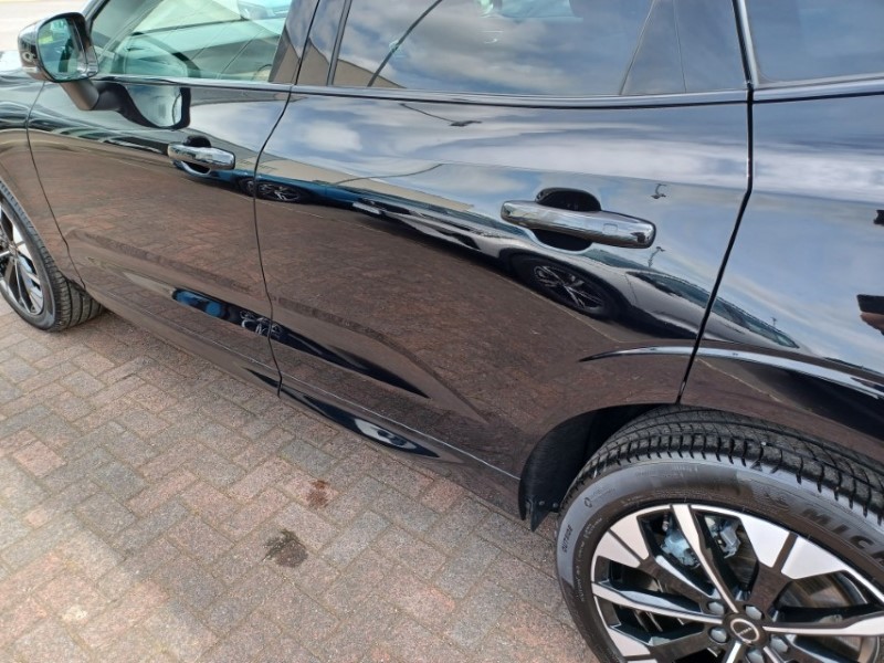 2025 (25) VOLVO XC60 2.0 B5P Plus Dark 5dr AWD Geartronic 5509582