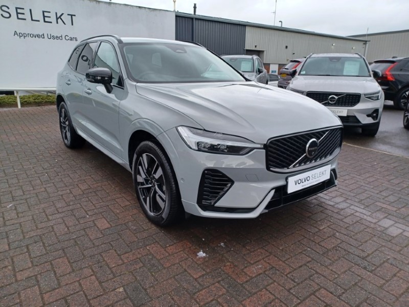 2025 (75) VOLVO XC60 2.0 T6 [350] PHEV Plus Dark 5dr AWD Geartronic 5528540