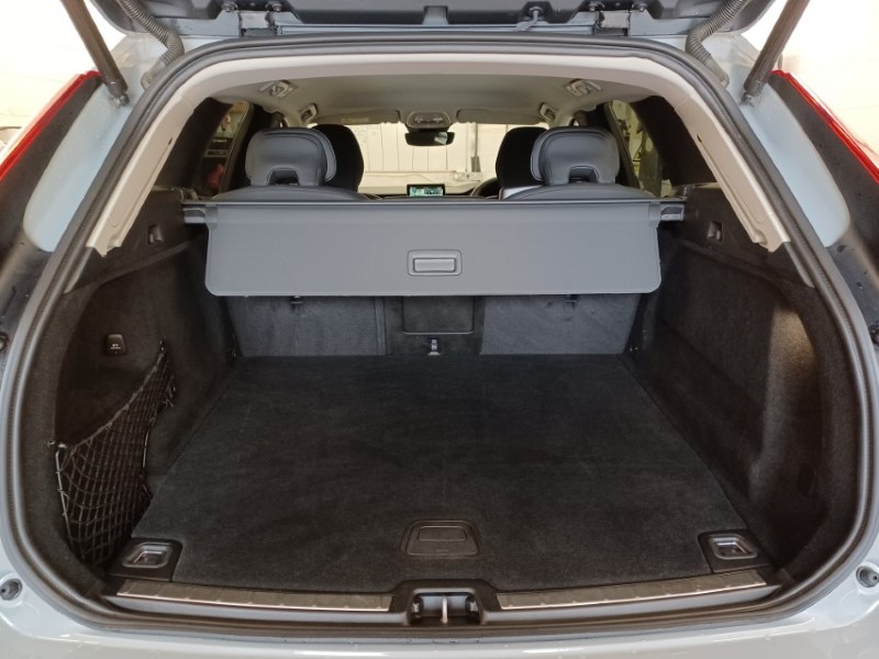 2025 (75) VOLVO XC60 2.0 T6 [350] PHEV Plus Dark 5dr AWD Geartronic 5528525