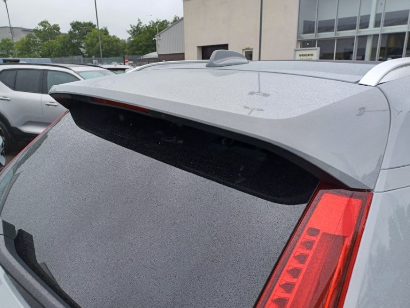 2025 (75) VOLVO XC40 2.0 B3P Ultra Bright 5dr Auto 5516419