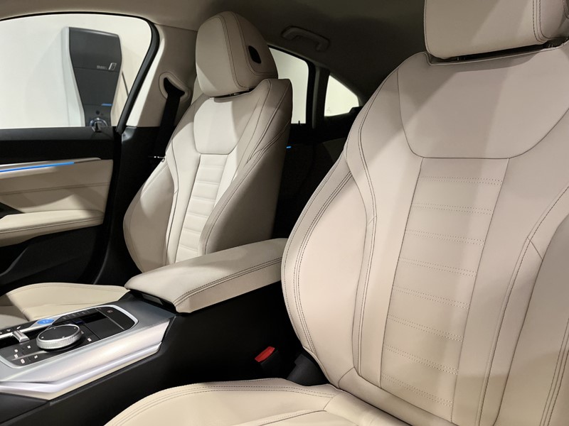  BMW i4 eDrive35 Sport 3388025