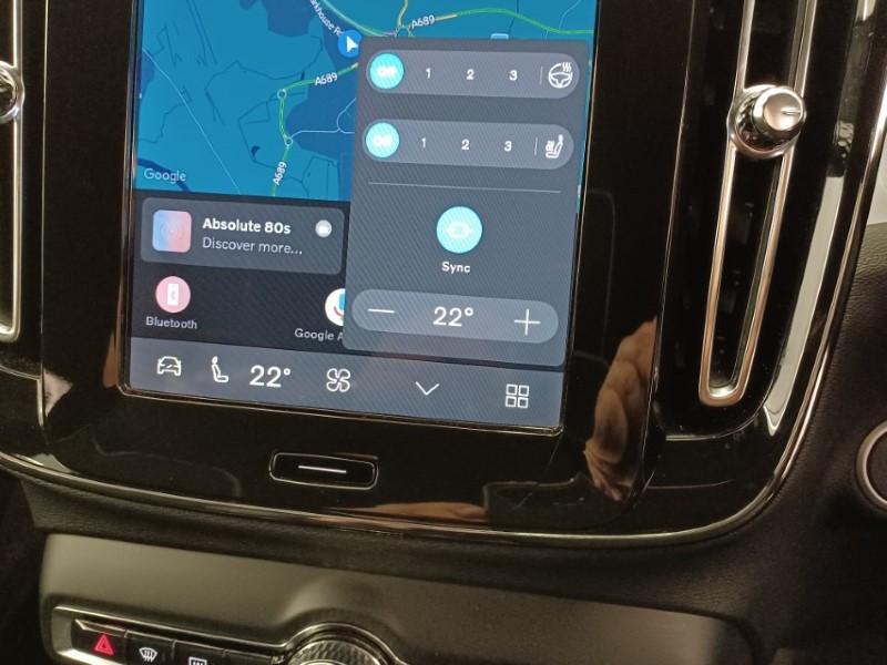 2025 (75) VOLVO XC40 2.0 B4P Plus Black Edition 5dr Auto 5567881