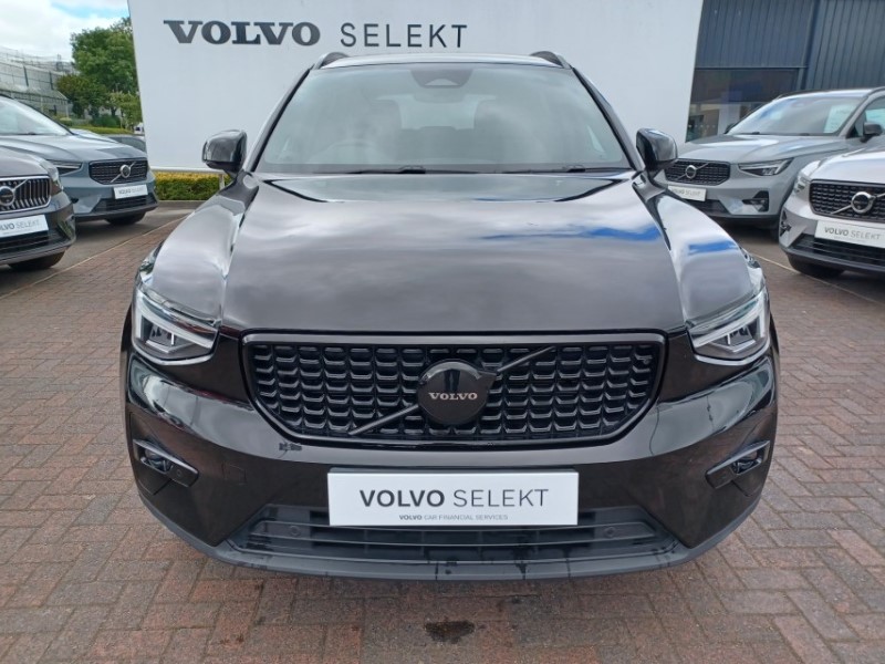 2025 (75) VOLVO XC40 2.0 B4P Plus Black Edition 5dr Auto 5567862