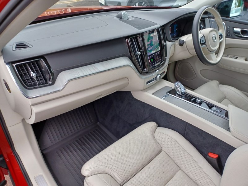 2024 (74) VOLVO XC60 2.0 T8 [455] PHEV Ultra Dark 5dr AWD Geartronic 5512080