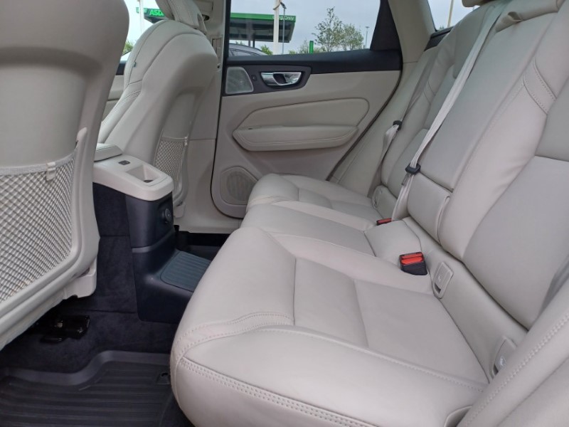 2024 (74) VOLVO XC60 2.0 T8 [455] PHEV Ultra Dark 5dr AWD Geartronic 5512083