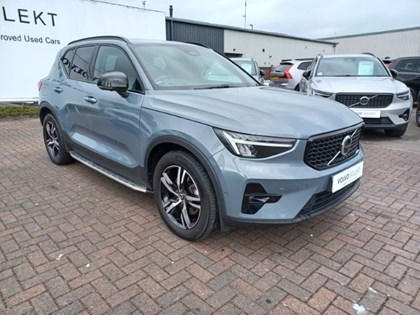 2023 (23) VOLVO XC40 2.0 B3P Plus Dark 5dr Auto
